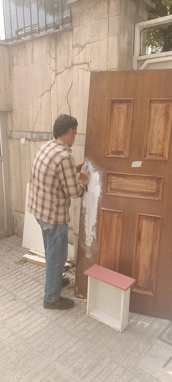 اردوی جهادی پیشکسوتان بسیج در مناطق آسیب دیده جنگ رمضان در محله افسریه + تصاویر