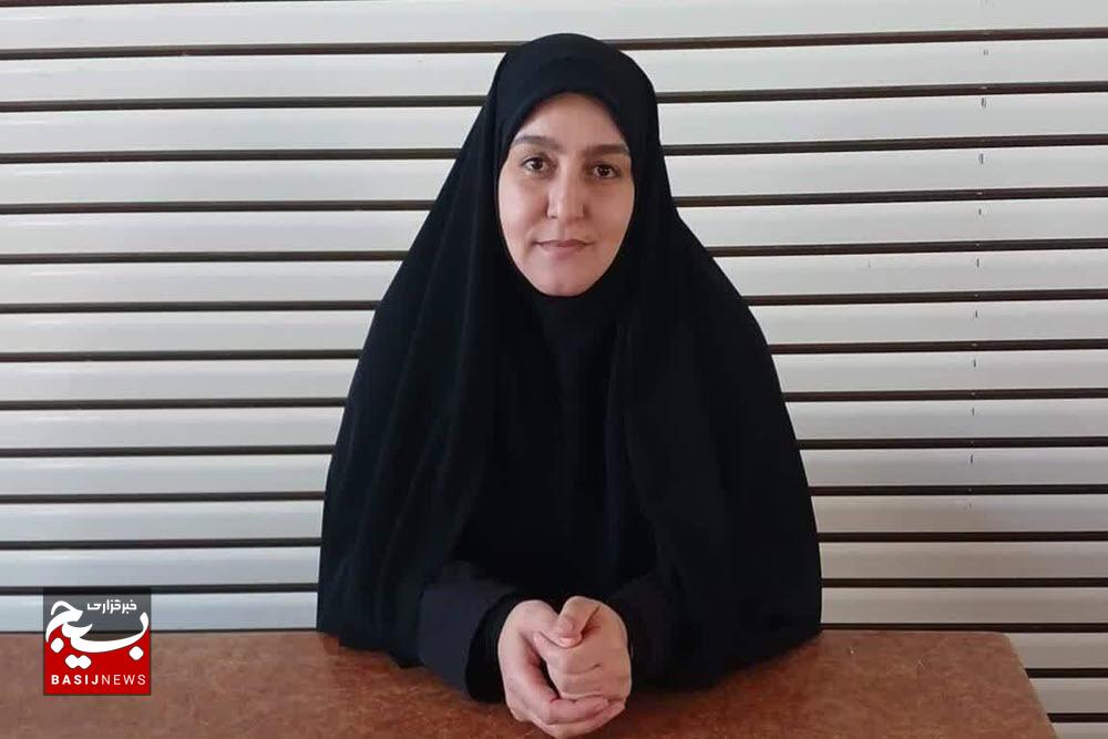 جشن «پیوند آسمانی» برای ۱۴ زوج جوان نهاوندی برگزار شد/ ترویج ازدواج به سبک فاطمی و علوی