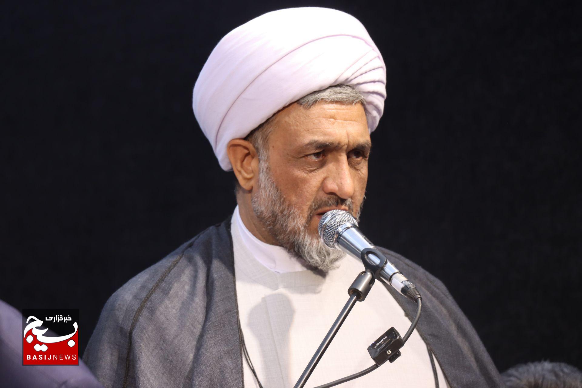 عشایر ایران اسلامی، مردمی سلحشور هستند که همواره جانفدایی بودن خویش را فریاد زدهاند عشایر ایران اسلامی، مردمی سلحشور هستند که همواره جانفدایی بودن خویش را فریاد زدهاند