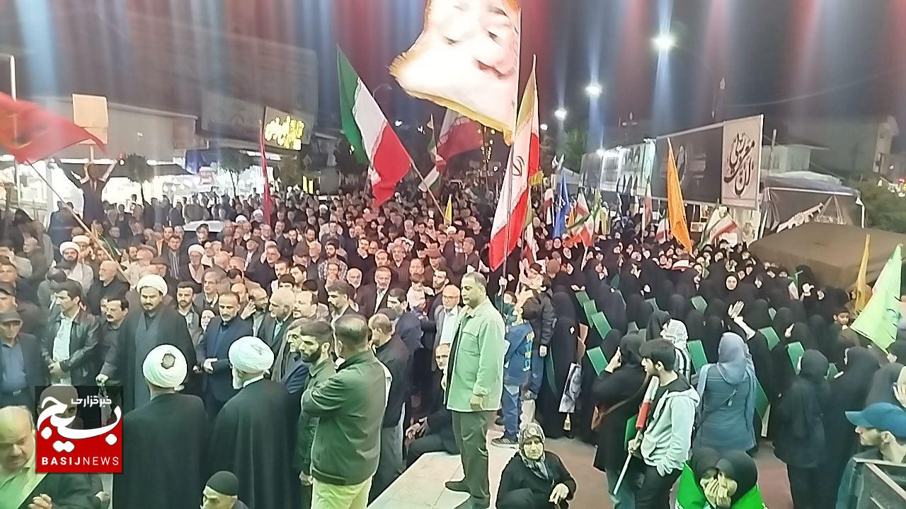 ملت ایران در آزمون بزرگ تاریخ سربلند ایستاده است ملت ایران در آزمون بزرگ تاریخ سربلند ایستاده است