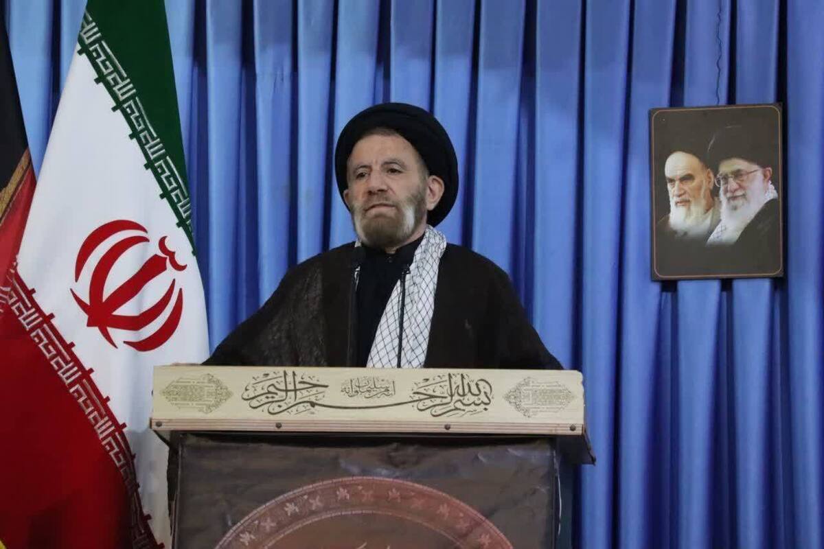 امام جمعه خرم آباد: گرانی و احتکار، خنجر زدن از پشت به جبهه ملی است