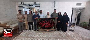 دیدار صمیمانه جمعی از شورای فرماندهی لشکر مقدّس ۱۴امام حسین علیه‌السلام با خانواده شهدای جنگ رمضان