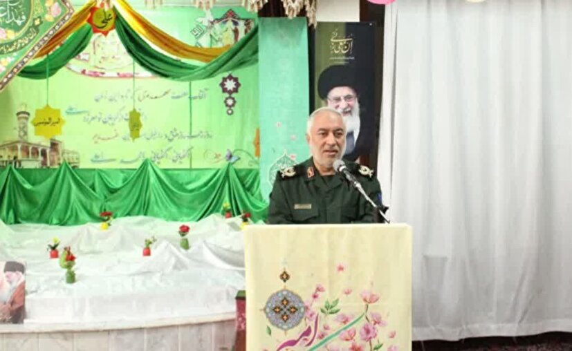 بانوان نقش موثر و ارزشمندی در پشتیبانی از جنگ تحمیلی سوم ایفا کردند