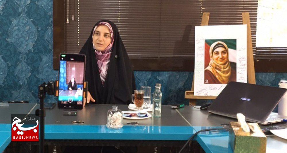 خبرنگاری که مانع توقف روایت حقیقت در قلب اروپا شد خبرنگاری که مانع توقف روایت حقیقت در قلب اروپا شد