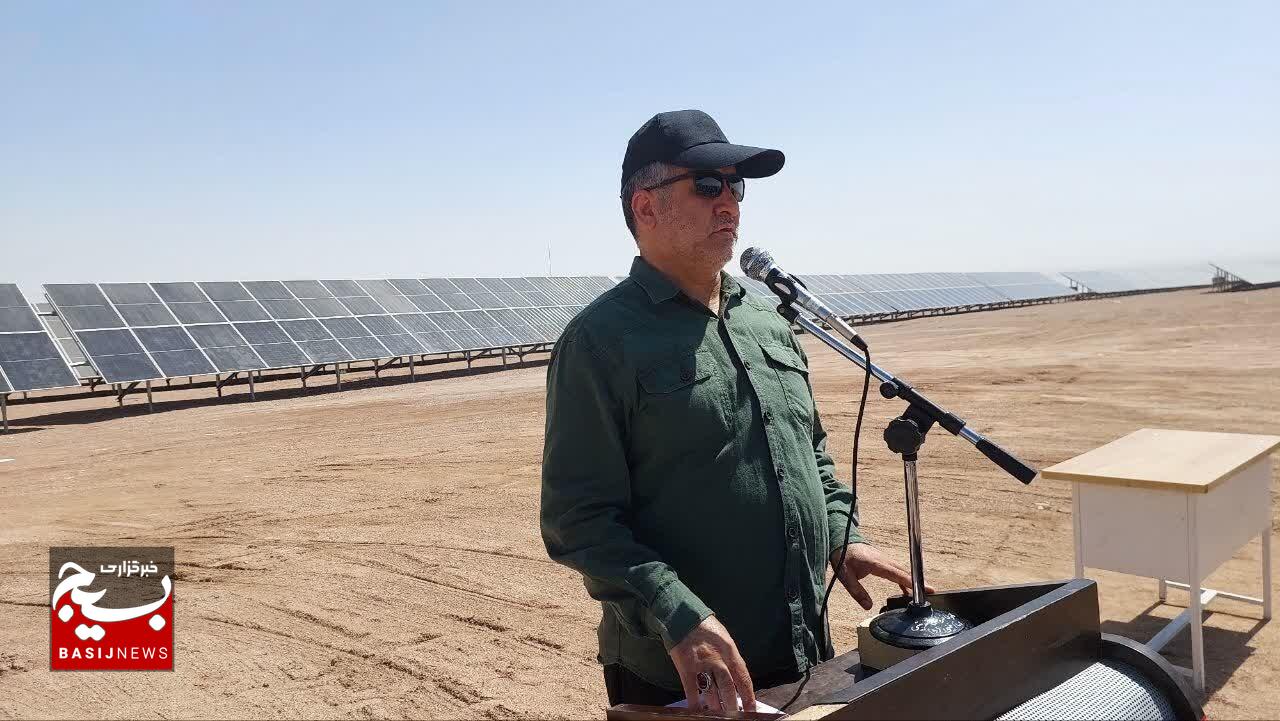 خراسان جنوبی از قطبهای مهم توسعه نیروگاههای خورشیدی کشور است خراسان جنوبی از قطبهای مهم توسعه نیروگاههای خورشیدی کشور است