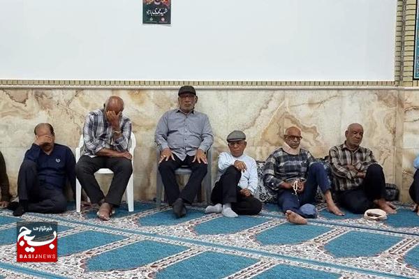 بازخوانیِ ویژگیهای مشترک پیشوای متقیان و معمار انقلاب؛ امام خمینی (ره) مقتدر، مظلوم و پیروز بود بازخوانیِ ویژگیهای مشترک پیشوای متقیان و معمار انقلاب؛ امام خمینی (ره) مقتدر، مظلوم و پیروز بود