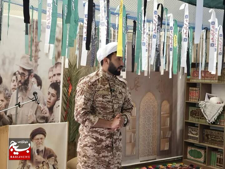 نمایشگاه از محراب تا معراج طلاب عنبرآباد