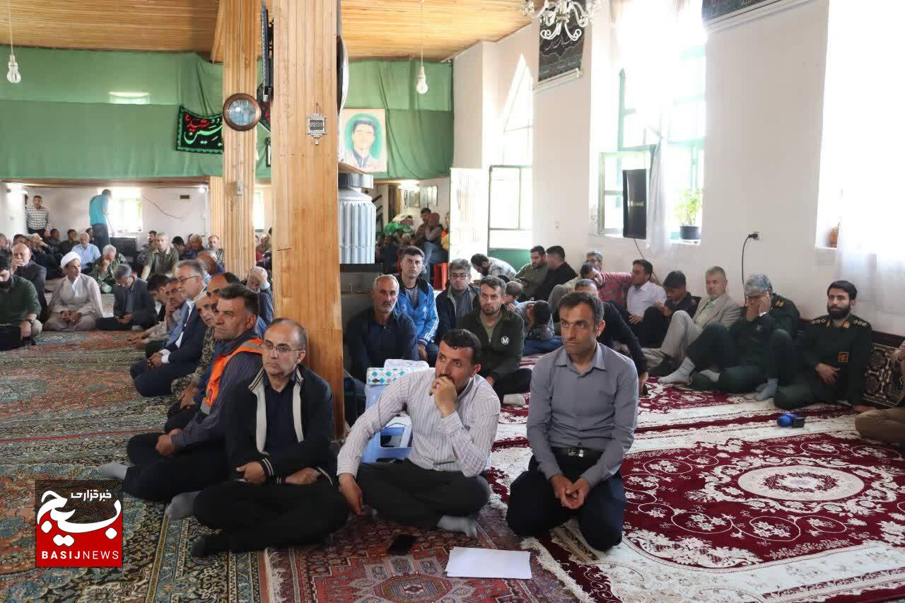 «وحدت» و «روحیه جهادی» رمز نصرت الهی و پیشرفت کشور است «وحدت» و «روحیه جهادی» رمز نصرت الهی و پیشرفت کشور است