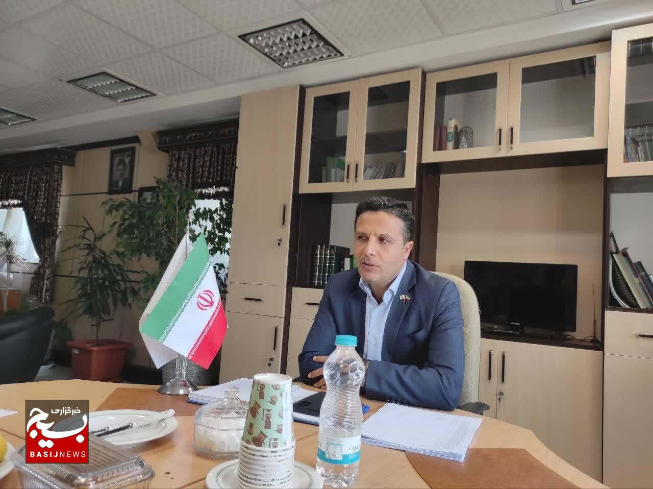 پرداخت ۵۴ هزار میلیارد ریال تسهیلات توسط بانک کشاورزی زنجان/تمرکز بر امنیت غذایی و حمایت از تولیدات استان زنجان پرداخت ۵۴ هزار میلیارد ریال تسهیلات توسط بانک کشاورزی زنجان/تمرکز بر امنیت غذایی و حمایت از تولیدات استان زنجان