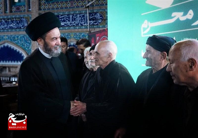 پیرغلامان حسینی در اردبیل تجلیل شدند پیرغلامان حسینی در اردبیل تجلیل شدند