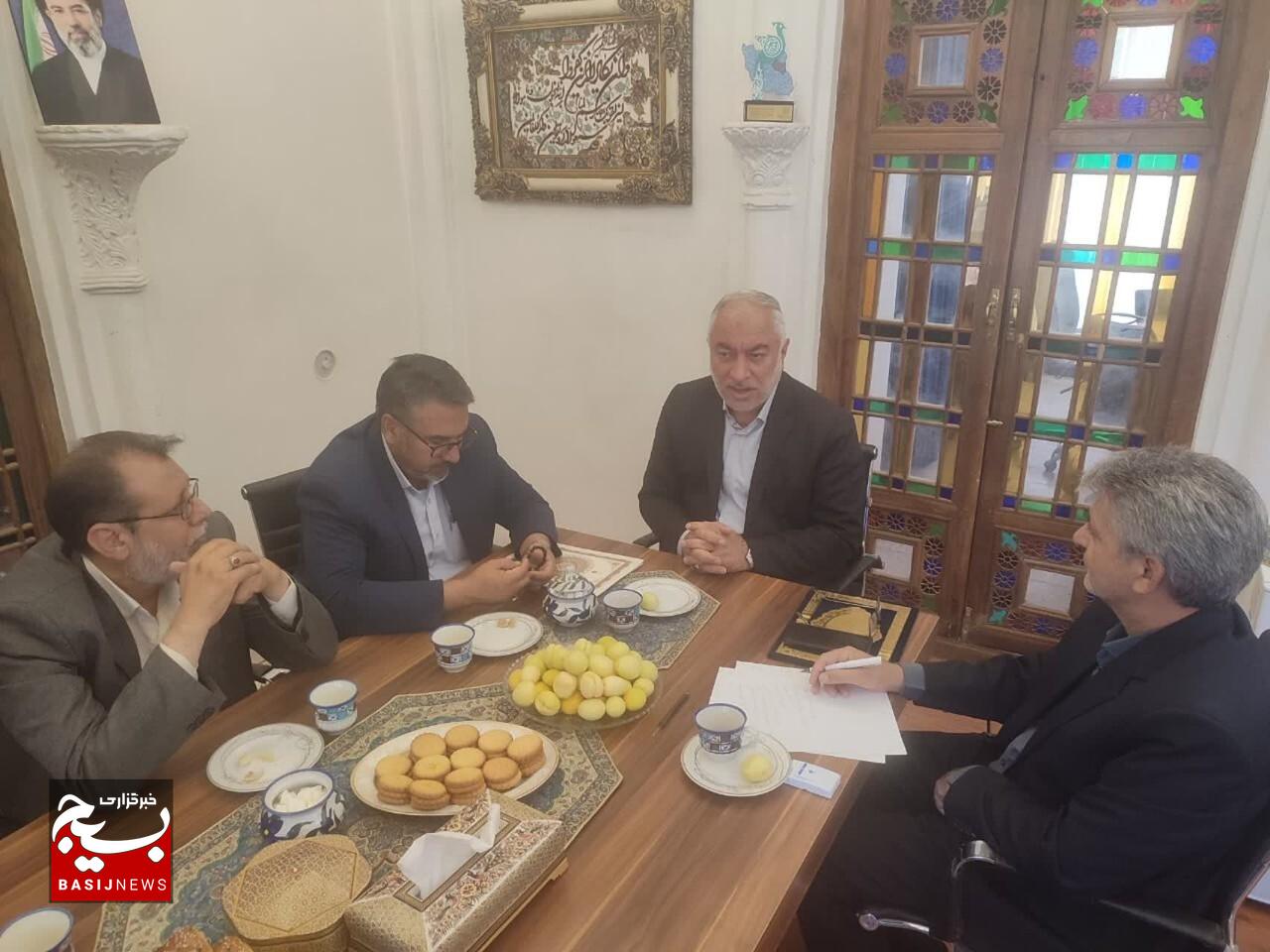 هویت فرهنگی؛ سندِ افتخار ما ایرانیان در دفاع مقدس و مقابله با استکبار جهانی است هویت فرهنگی؛ سندِ افتخار ما ایرانیان در دفاع مقدس و مقابله با استکبار جهانی است