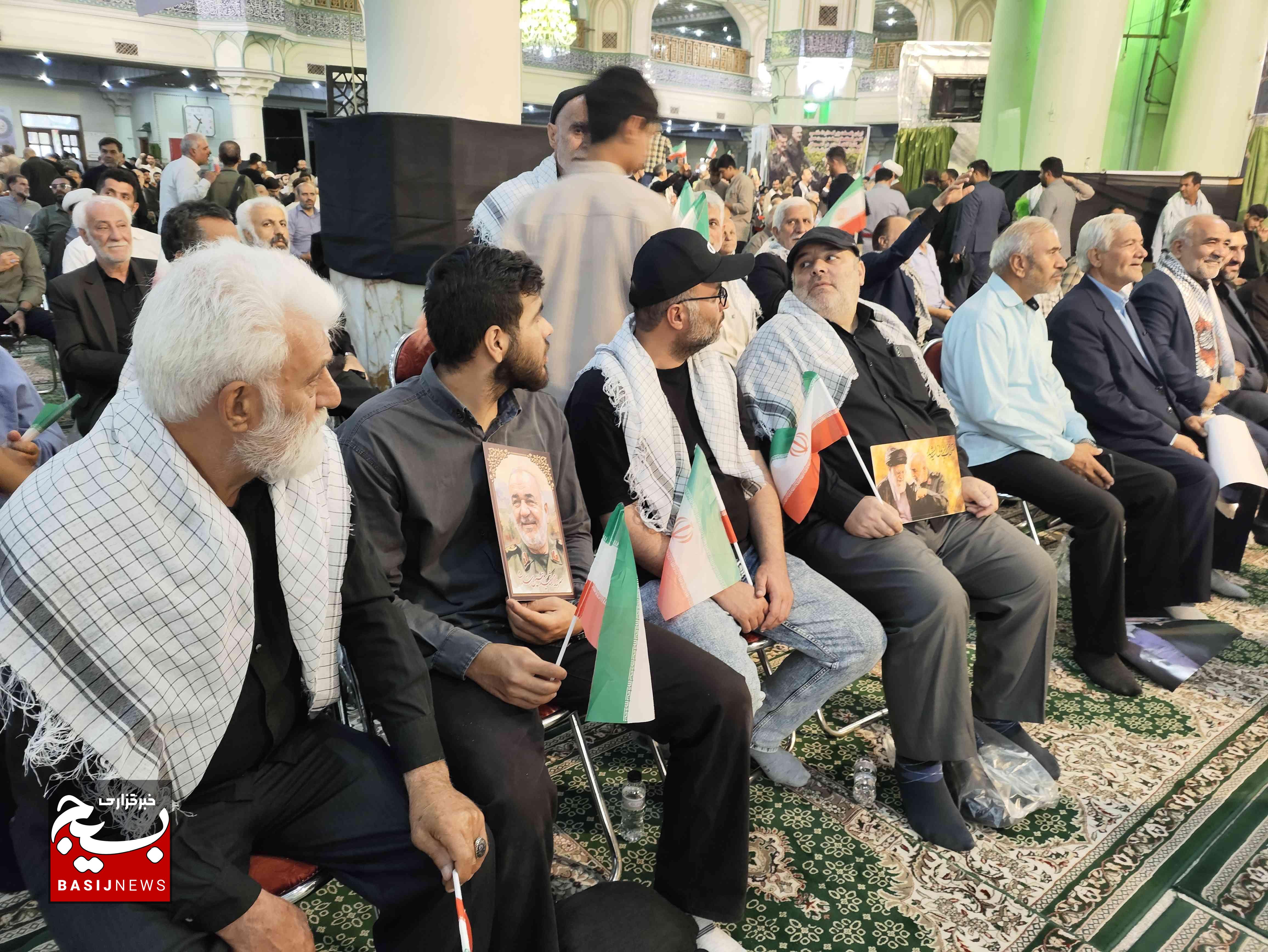 برگزاری مراسم بزرگداشت فرمانده شهید کل سپاه پاسداران، سرلشکر سلامی برگزاری مراسم بزرگداشت فرمانده شهید کل سپاه پاسداران، سرلشکر سلامی