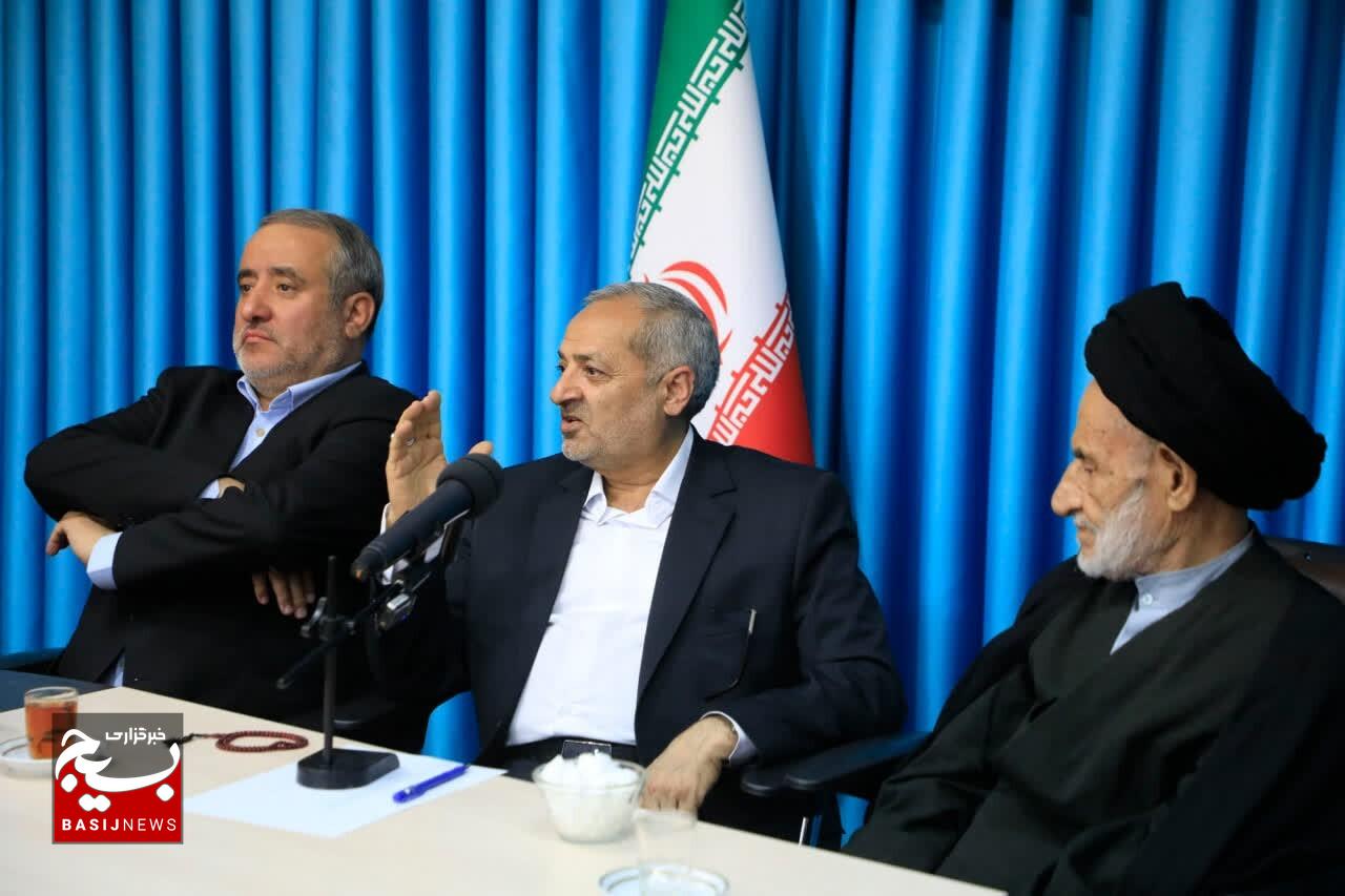 تعدد پروژهها، نشاندهنده اهتمام مدیریت استان در تحقق نهضت توسعه عدالت در فضای آموزشی است تعدد پروژهها، نشاندهنده اهتمام مدیریت استان در تحقق نهضت توسعه عدالت در فضای آموزشی است