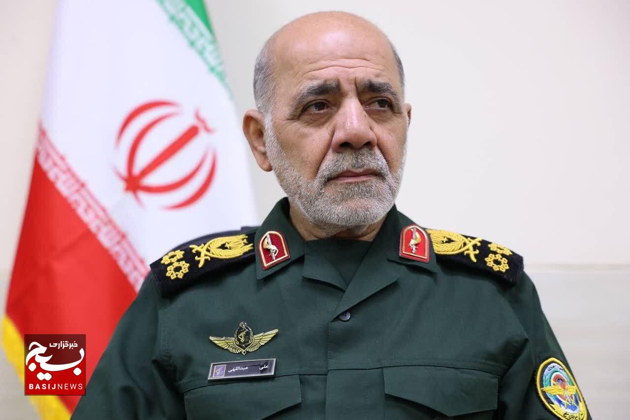 فرزندان ملت در نیروهای مسلح «دست به ماشه» آماده شلیک به قلب دشمن هستند/ انتقام خون امام شهید هرگز فراموش نخواهد شد فرزندان ملت در نیروهای مسلح «دست به ماشه» آماده شلیک به قلب دشمن هستند/ انتقام خون امام شهید هرگز فراموش نخواهد شد