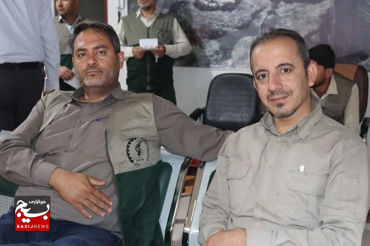 اقدام جهادی کارکنان بسیج سازندگی سپاه فتح کهگیلویه و بویراحمد در طرح اهدای خون اقدام جهادی کارکنان بسیج سازندگی سپاه فتح کهگیلویه و بویراحمد در طرح اهدای خون