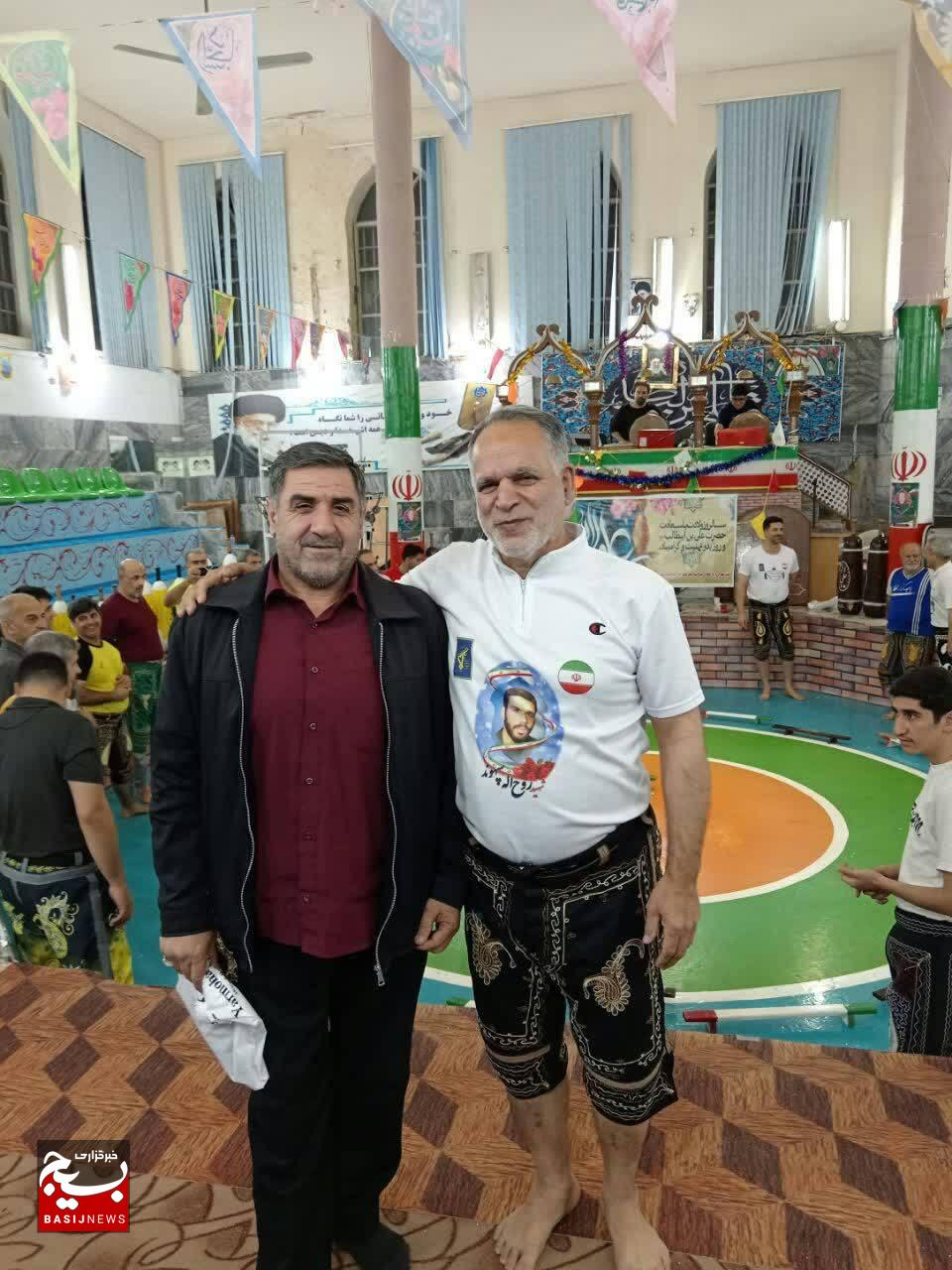 آیین وداع با مرشد پیشکسوت و جانباز دفاع مقدس در خرمآباد برگزار شد + تصاویر آیین وداع با مرشد پیشکسوت و جانباز دفاع مقدس در خرمآباد برگزار شد + تصاویر