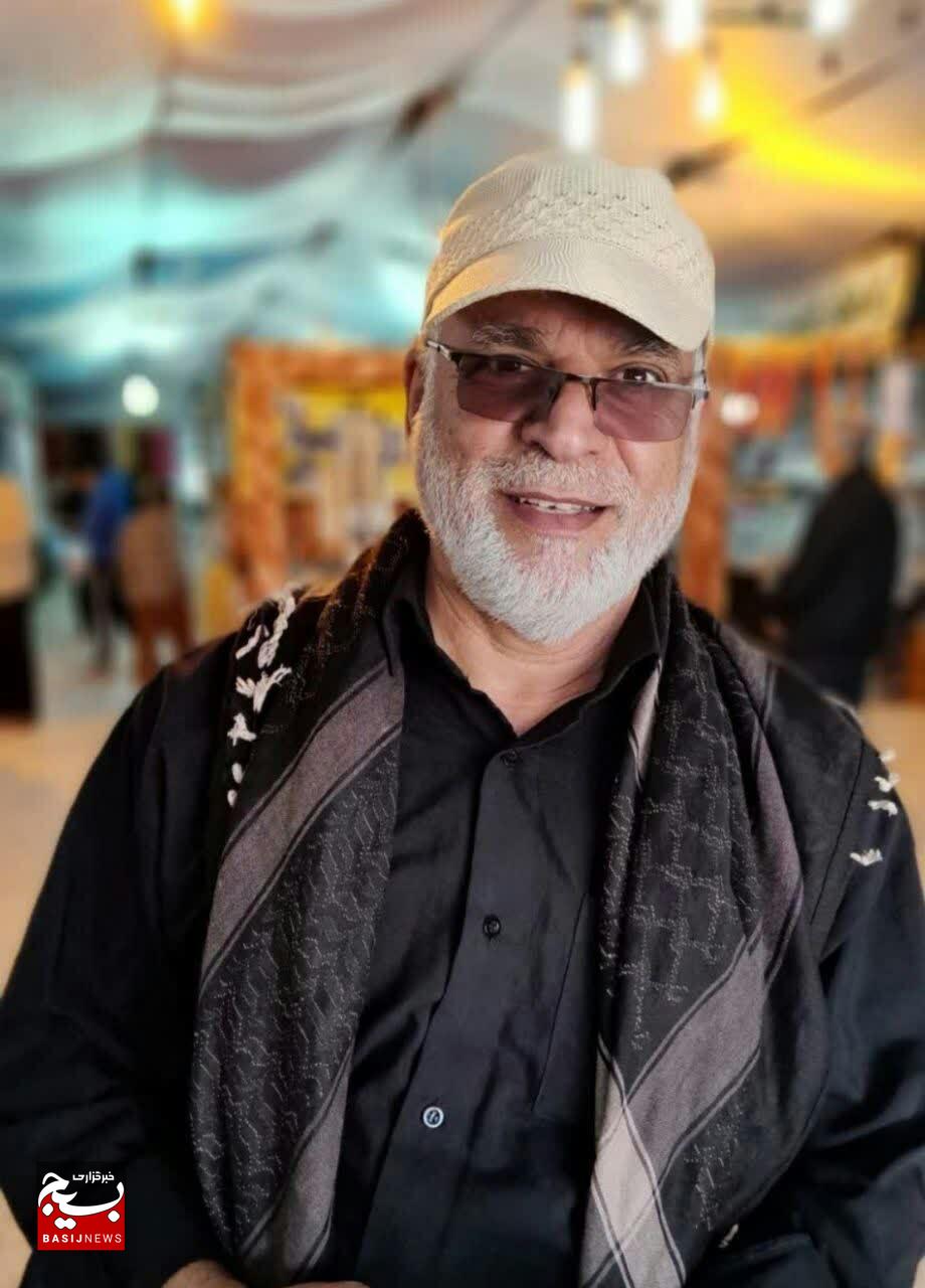آیین وداع با مرشد پیشکسوت و جانباز دفاع مقدس در خرمآباد برگزار شد + تصاویر آیین وداع با مرشد پیشکسوت و جانباز دفاع مقدس در خرمآباد برگزار شد + تصاویر