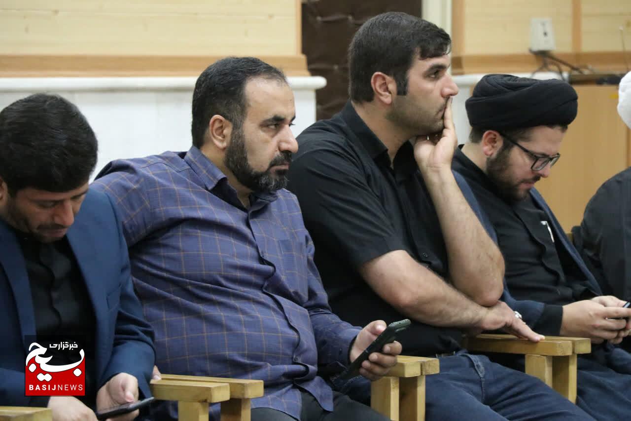 آیین تکریم و معارفه معاون تعلیم و تربیت بسیج سپاه انصارالمهدی (عج) استان زنجان آیین تکریم و معارفه معاون تعلیم و تربیت بسیج سپاه انصارالمهدی (عج) استان زنجان