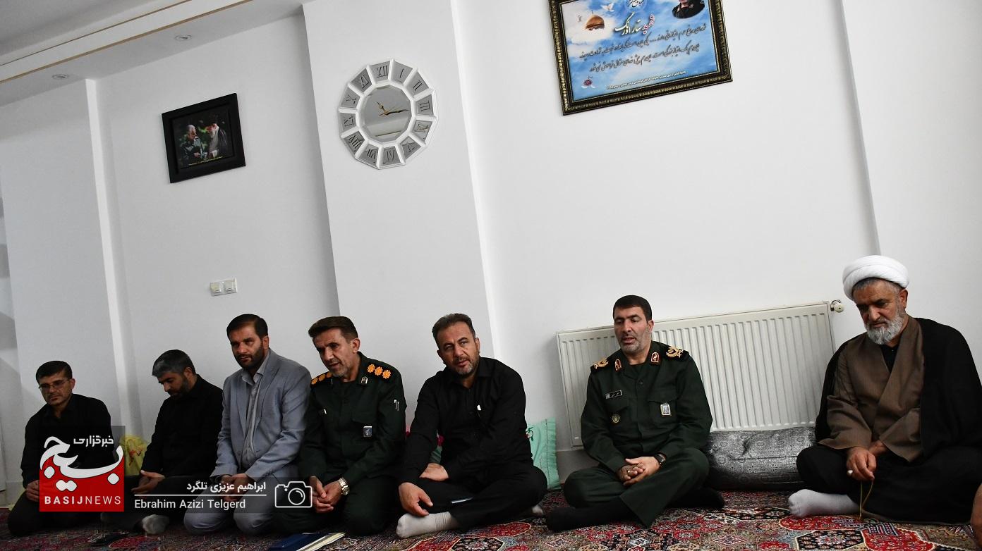 دیدار مسئولان سپاه فتح با خانواده شهدای جنگ رمضان دیدار مسئولان سپاه فتح با خانواده شهدای جنگ رمضان