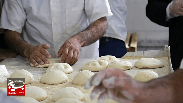 نانوایان با این کار آرد تشویقی بگیرند نانوایان با این کار آرد تشویقی بگیرند