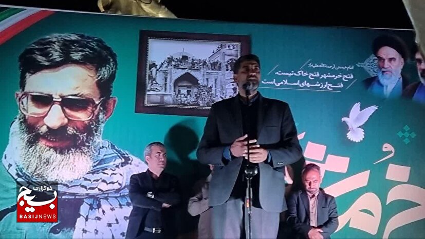 معاون سیاسی سپاه روح‌الله: ملت ایران با بصیرت کامل در صحنه است/ میدان و دیپلماسی در هم تنیده‌اند