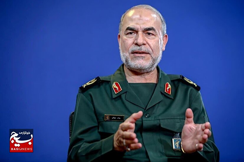سردار جوانی: جنگ با آمریکا اجتناب‌ناپذیر بود / وحدت ملی شرط بقای انقلاب