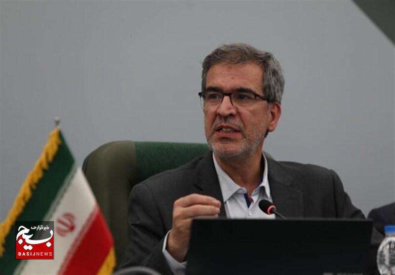 دانشگاهها با تربیت نیروی ماهر پاسخگوی نیاز جامعه هستند دانشگاهها با تربیت نیروی ماهر پاسخگوی نیاز جامعه هستند