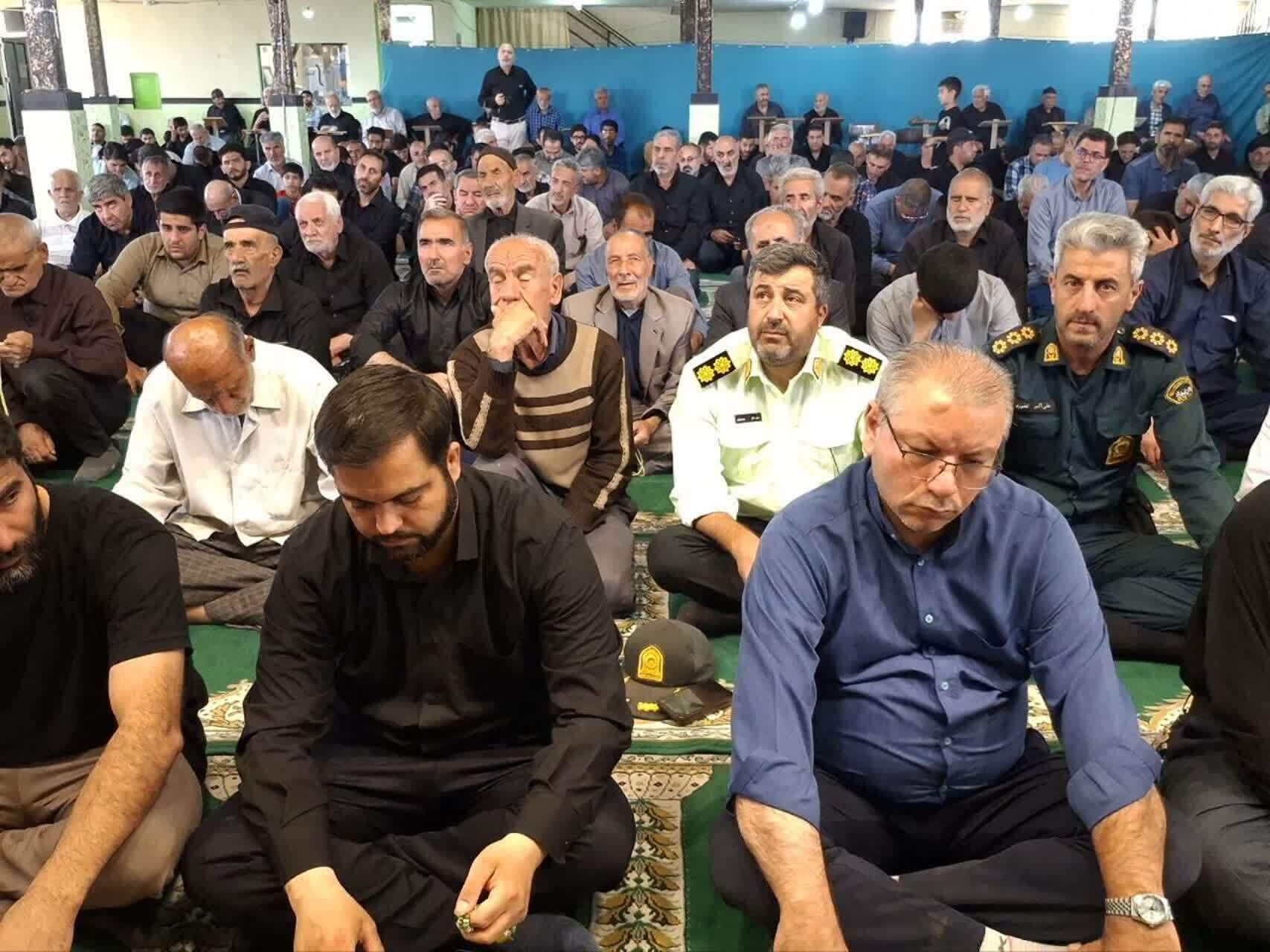 آمریکا بزرگترین ناقض حقوق بشر است آمریکا بزرگترین ناقض حقوق بشر است