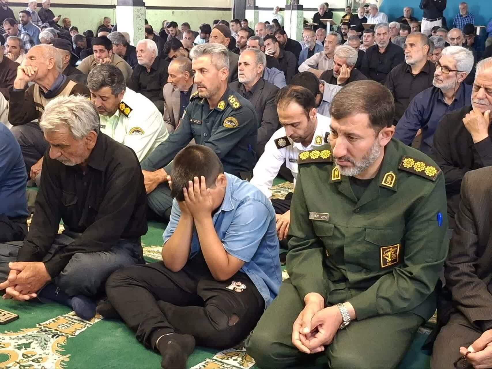 آمریکا بزرگترین ناقض حقوق بشر است آمریکا بزرگترین ناقض حقوق بشر است