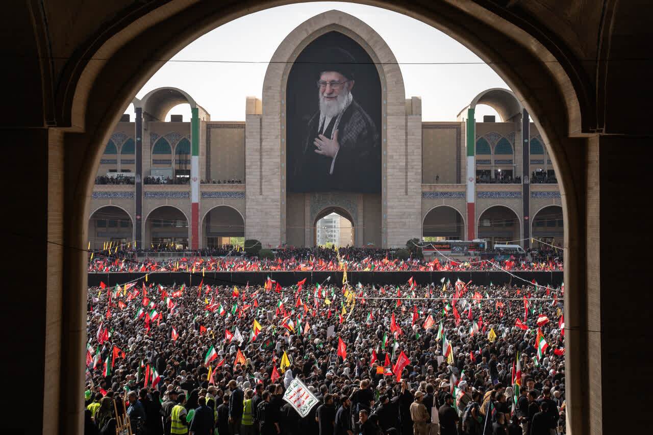 اعزام ۱۶۸ کاروان گیلانی برای وداع مردم گیلان با رهبر شهید انقلاب اعزام ۱۶۸ کاروان گیلانی برای وداع مردم گیلان با رهبر شهید انقلاب