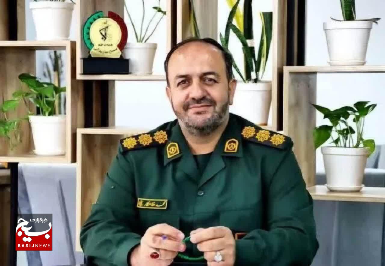 خادمان موکب شهید ایران، در تنکمان شبانهروز، در خدمت زائران رهبر شهید هستند خادمان موکب شهید ایران، در تنکمان شبانهروز، در خدمت زائران رهبر شهید هستند