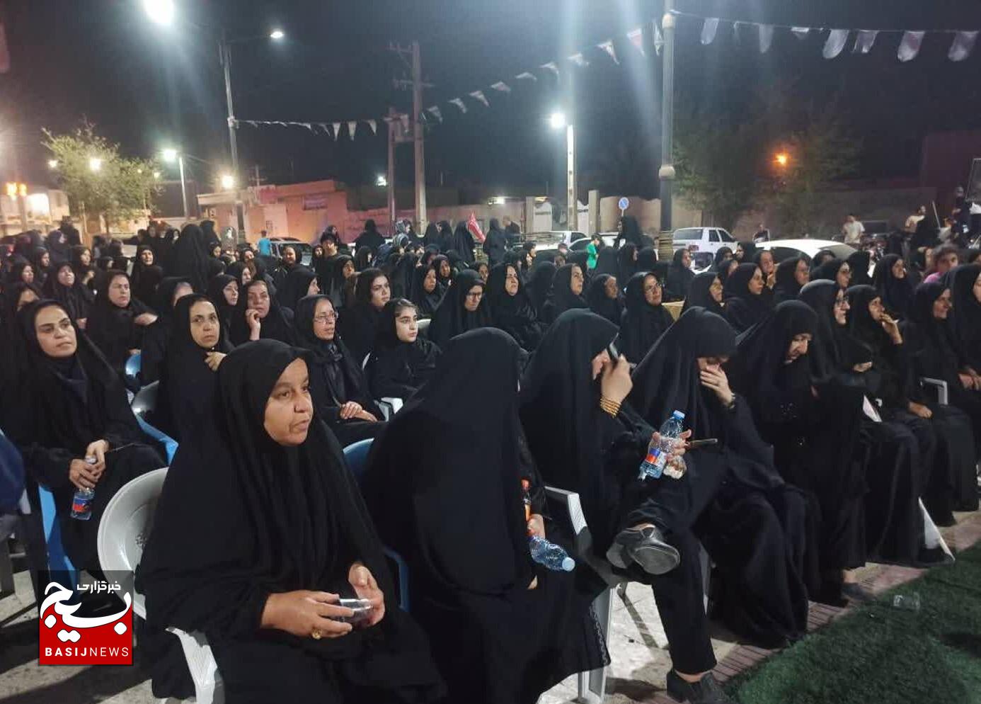 ایران به برکت خون امام شهید انقلاب چهارمین ابرقدرت دنیاست+ عکس ایران به برکت خون امام شهید انقلاب چهارمین ابرقدرت دنیاست+ عکس