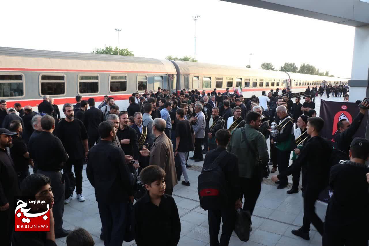 حضور ۳۵ هزار زائر استان زنجان در آیین تشییع رهبر شهید انقلاب حضور ۳۵ هزار زائر استان زنجان در آیین تشییع رهبر شهید انقلاب