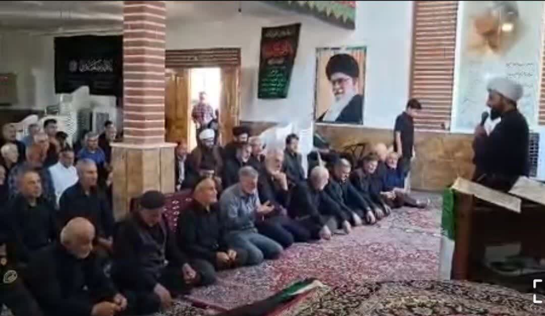 حضور مردم در یادواره شهدا نشانه تداوم حمایت از انقلاب است حضور مردم در یادواره شهدا نشانه تداوم حمایت از انقلاب است
