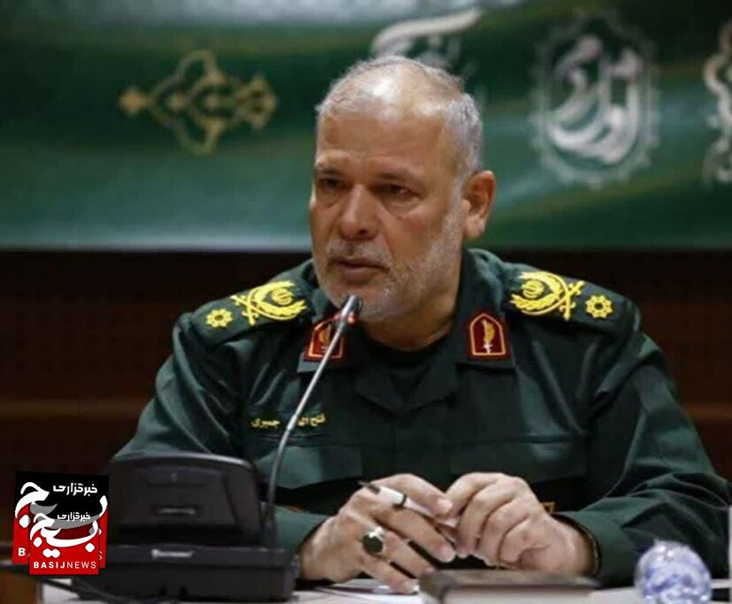 سپاه متولی نماز و اجرای مراسم تشییع بود و امور پشتیبانی بر عهده نهادهای استانی