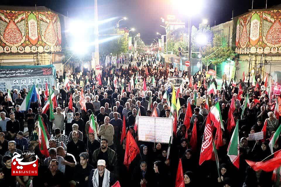 ملت ایران با حفظ وحدت و ذوبشدگی در ولایت، پیروز جنگ موجودیتی هستند/در قاموس ایرانیان، تسلیم معنایی ندارد ملت ایران با حفظ وحدت و ذوبشدگی در ولایت، پیروز جنگ موجودیتی هستند/در قاموس ایرانیان، تسلیم معنایی ندارد
