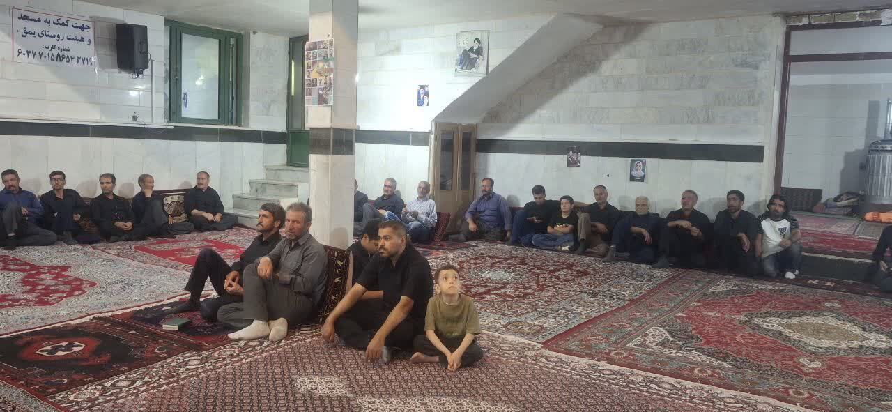 ملت ایران با الگوگیری از عاشورا در برابر جبهه استکبار ایستادگی کرد ملت ایران با الگوگیری از عاشورا در برابر جبهه استکبار ایستادگی کرد