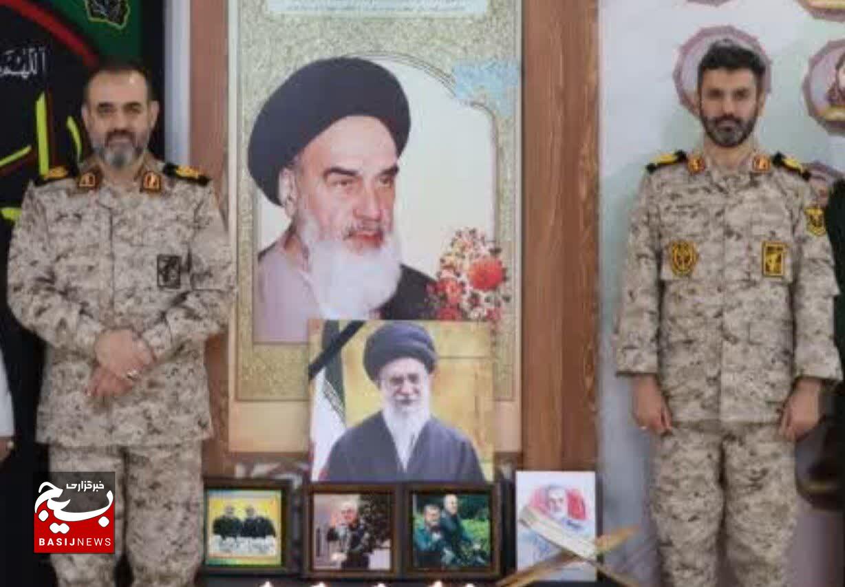 پیام تبریک فرمانده سپاه قدس گیلان در پی ارتقاء درجه سرتیپ دومی فرمانده تیپ میرزاکوچک پیام تبریک فرمانده سپاه قدس گیلان در پی ارتقاء درجه سرتیپ دومی فرمانده تیپ میرزاکوچک