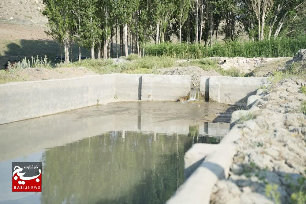 شکست بنبست ۱۵ ساله در ۷۲ ساعت؛ حماسه ۱۶۰۰ متری جهادگران برای احیای ۳۰ هکتار از اراضی الیگودرز شکست بنبست ۱۵ ساله در ۷۲ ساعت؛ حماسه ۱۶۰۰ متری جهادگران برای احیای ۳۰ هکتار از اراضی الیگودرز