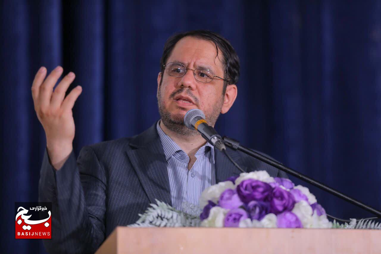 ستاد نمازجمعه شهرستان ساوجبلاغ جوانترین ستاد کشور است/ تجلیل از خادمان این ستاد+تصاویر ستاد نمازجمعه شهرستان ساوجبلاغ جوانترین ستاد کشور است/ تجلیل از خادمان این ستاد+تصاویر