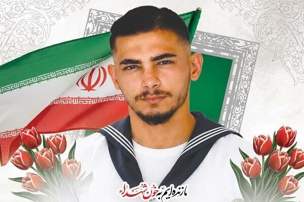 پیکر مطهر شهید دریانورد «نیمامرادی» در بندر انزلی تشییع و تدفین شد پیکر مطهر شهید دریانورد «نیمامرادی» در بندر انزلی تشییع و تدفین شد