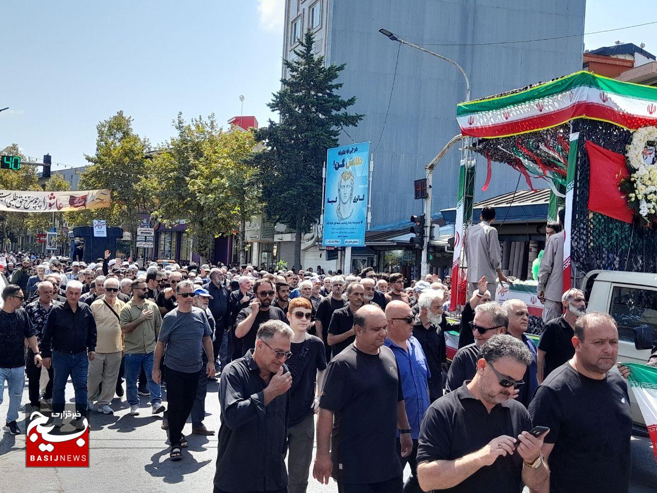 پیکر مطهر شهید دریانورد «نیمامرادی» در بندر انزلی تشییع و تدفین شد پیکر مطهر شهید دریانورد «نیمامرادی» در بندر انزلی تشییع و تدفین شد