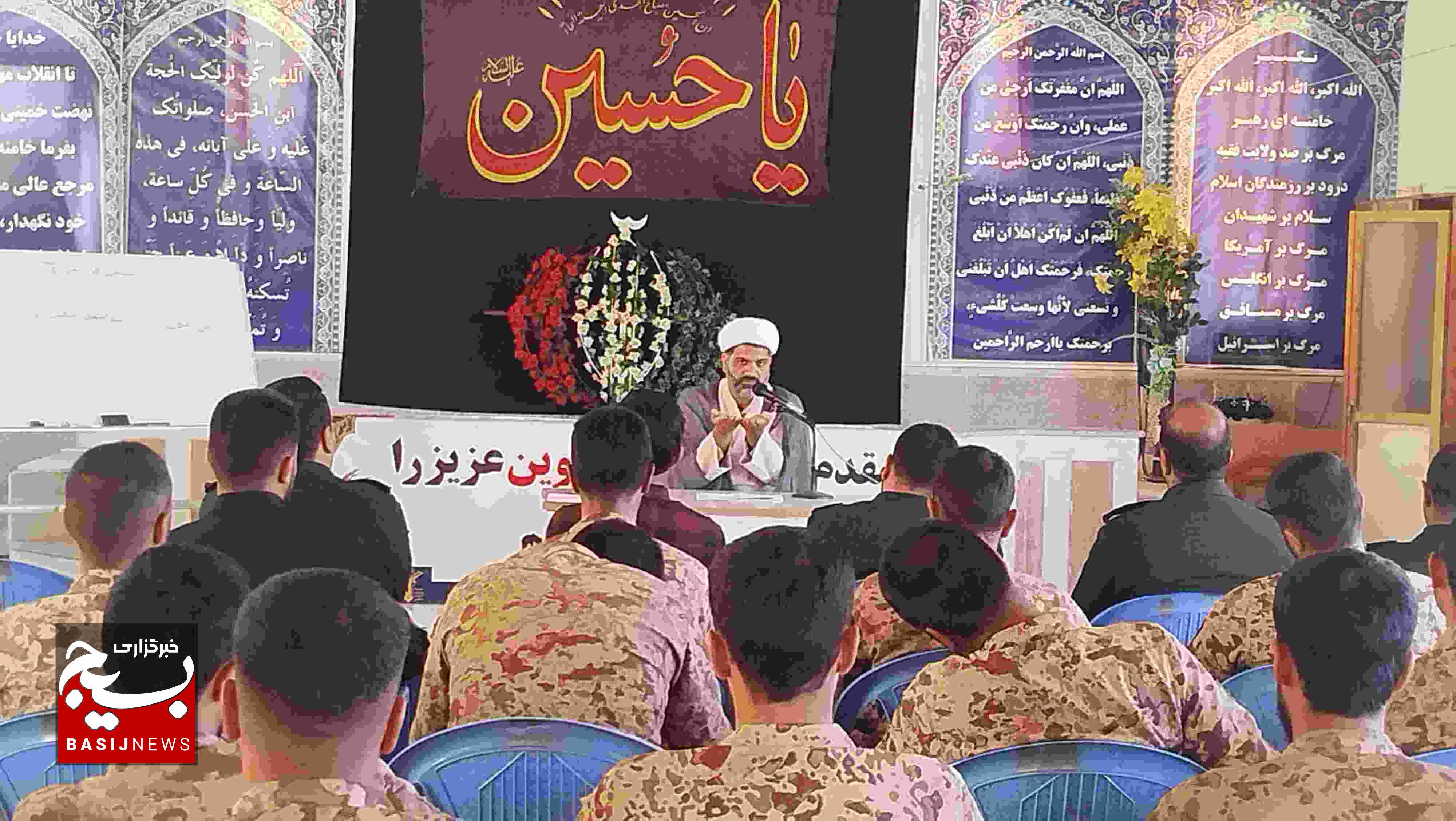 زیارت اربعین؛ نشانه ایمان و تجلی پذیرش ولایت است زیارت اربعین؛ نشانه ایمان و تجلی پذیرش ولایت است