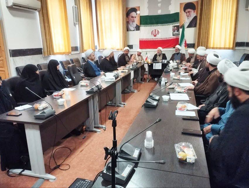 همافزایی حوزوی؛ راهبردی برای پیروزی در میدان جهاد تبیین همافزایی حوزوی؛ راهبردی برای پیروزی در میدان جهاد تبیین