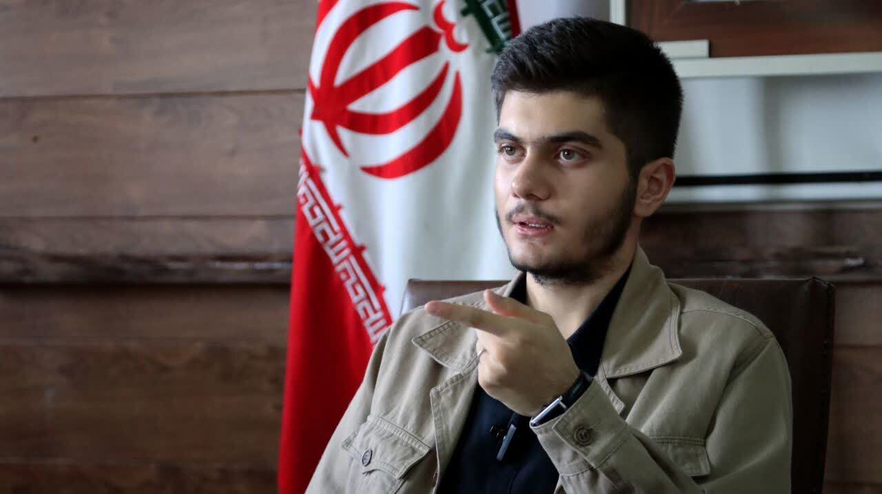 نوجوان موفق شاهیندژی در مسیر فتح قلههای هوش مصنوعی؛ از ساخت کوادکوپتر تا طراحی بازی و راهاندازی مرکز تحقیقات فناوریهای نوین نوجوان موفق شاهیندژی در مسیر فتح قلههای هوش مصنوعی؛ از ساخت کوادکوپتر تا طراحی بازی و راهاندازی مرکز تحقیقات فناوریهای نوین