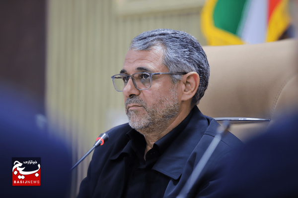 انتصاب ۶ فرمانده جدید نشاندهنده پویایی حکمرانی کشور است انتصاب ۶ فرمانده جدید نشاندهنده پویایی حکمرانی کشور است