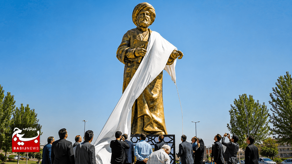 المان «مقدس اردبیلی» در اردبیل رونمایی شد المان «مقدس اردبیلی» در اردبیل رونمایی شد