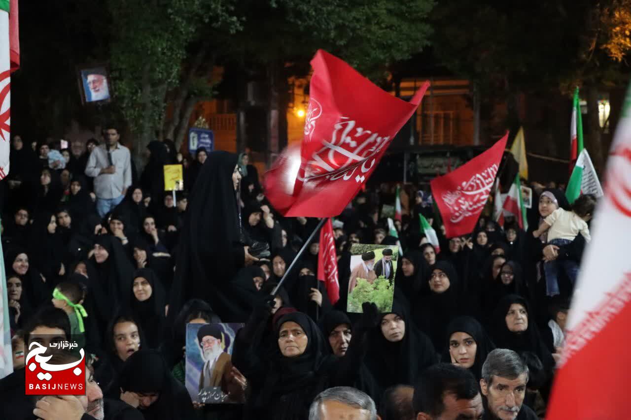 ملت ایران سوگ رهبر شهید را به حماسه جهانی تبدیل کرد ملت ایران سوگ رهبر شهید را به حماسه جهانی تبدیل کرد