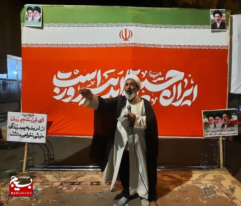 تمسک به سیره نبوی جامعه اسلامی را در برابر آسیبها بیمه میکند تمسک به سیره نبوی جامعه اسلامی را در برابر آسیبها بیمه میکند