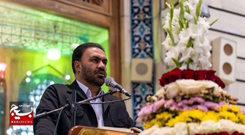 وحدت به معنای عدول از اعتقادات نیست/ دشمن از تفرقه، سنگر می‌سازد